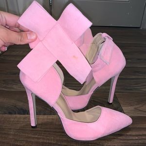 Pink Bow Pointy toe heels